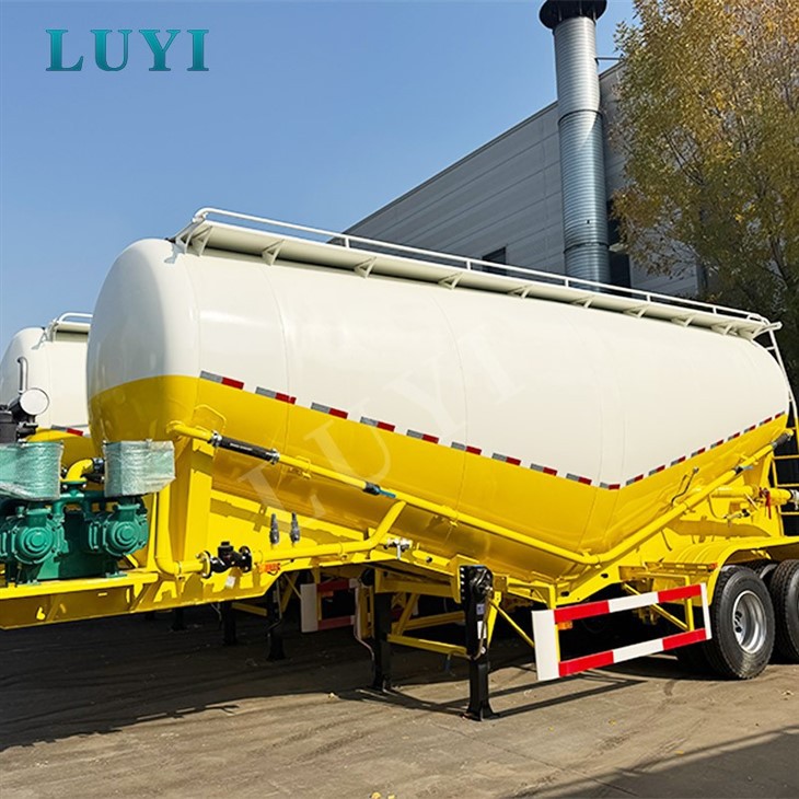 Cement Tank Truck High Capacity Industrial Powder Transport high quality